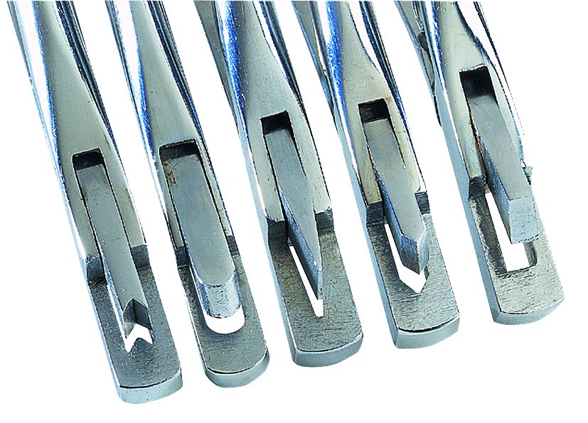 Ear notcher nickel plated 12 N