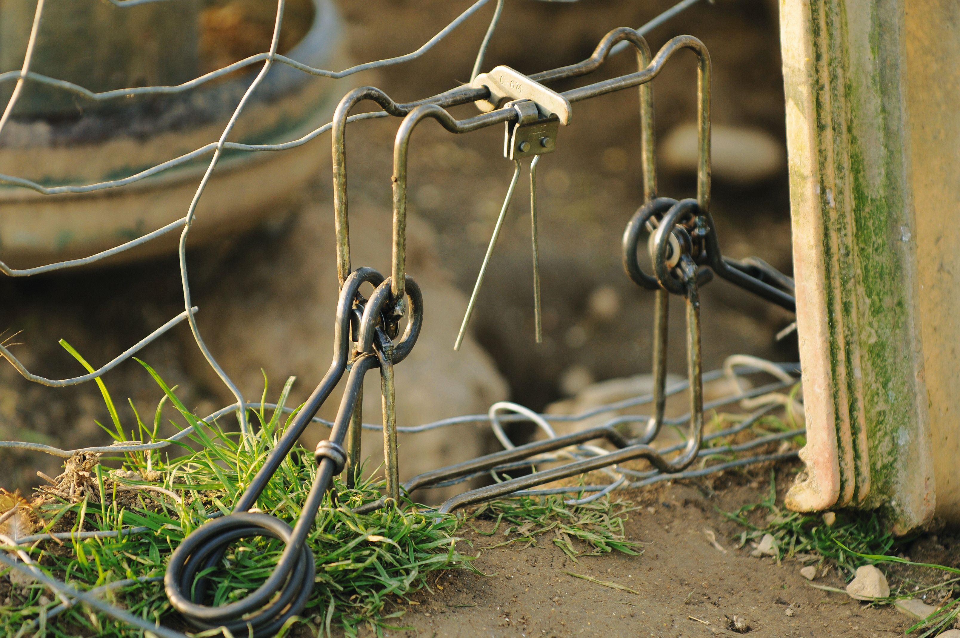 X trap 18 cm with 2 springs unpacked