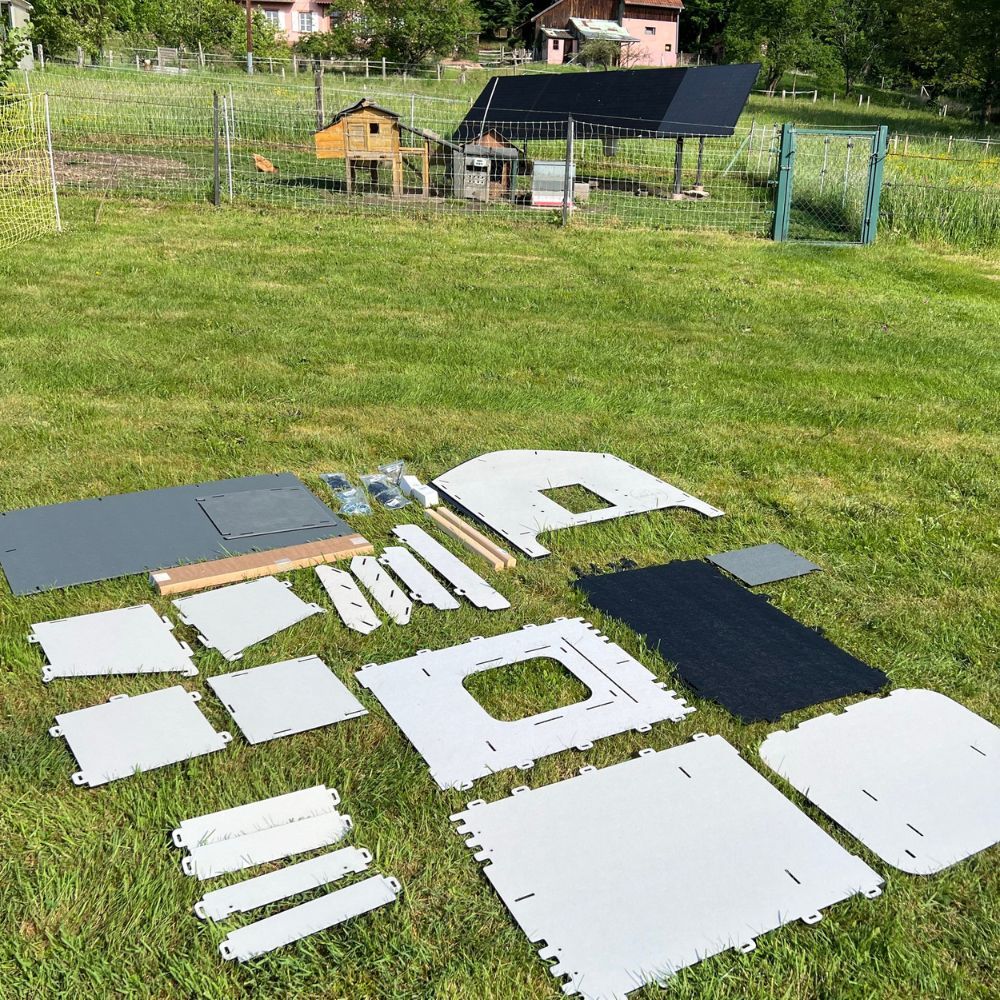 Hühnerstall für 4 Hühner Harmony by Chick'A®.