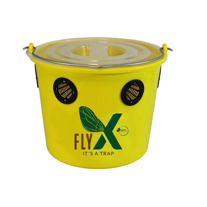 Fly bucket, filling included