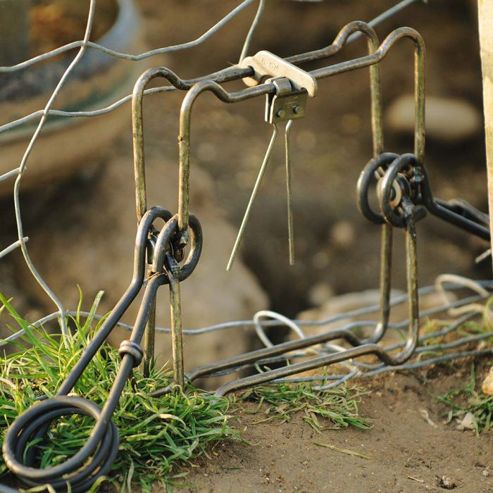 Piège en X 13 cm avec 2 ressorts non emballé